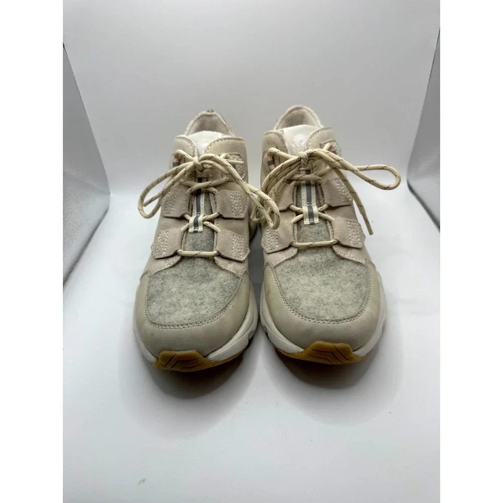 Sorel Kinetic RNEGD Caribou Women 7 Chalk Canoe Faux Fur Waterproof Sneaker Boot